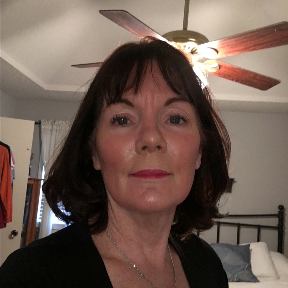 Meet your Posher, Christina